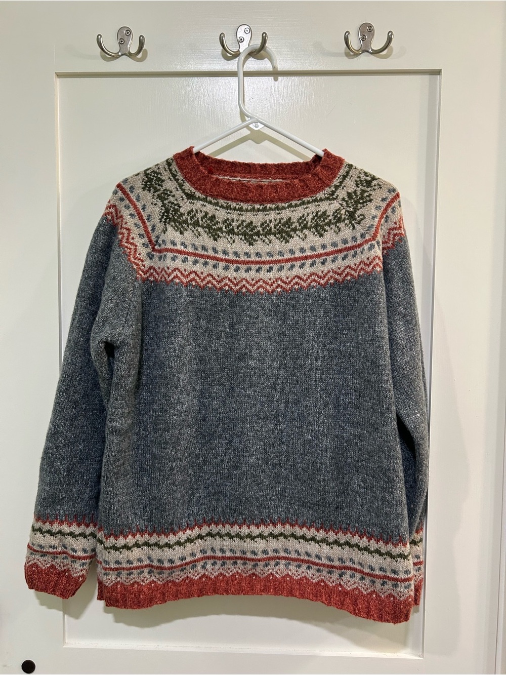 Gray Fair Isle Nordic Sweater Rust Green Cream Knit Crewneck- Woman’s M